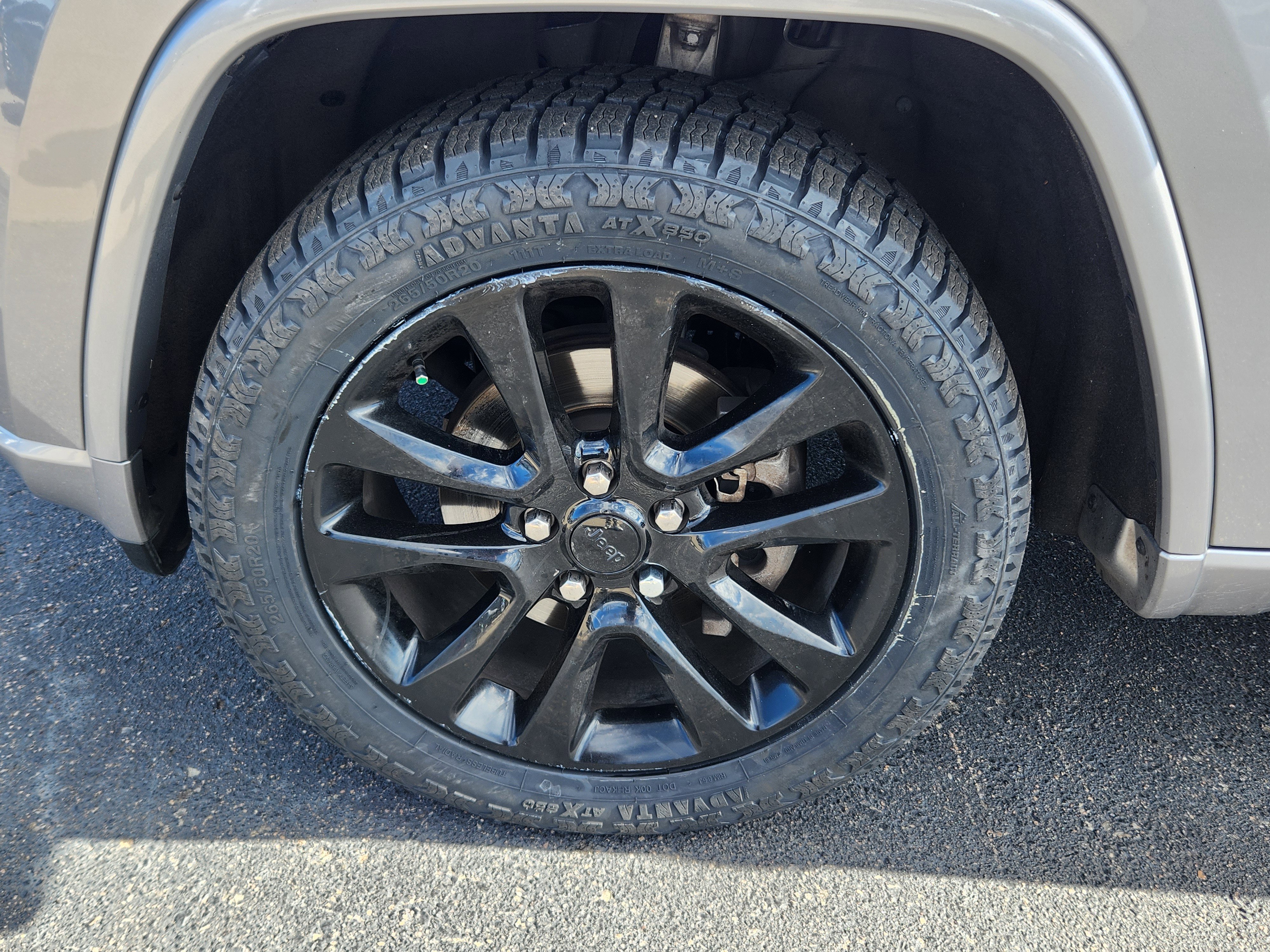 Used 2017 Jeep Grand Cherokee Altitude image 21