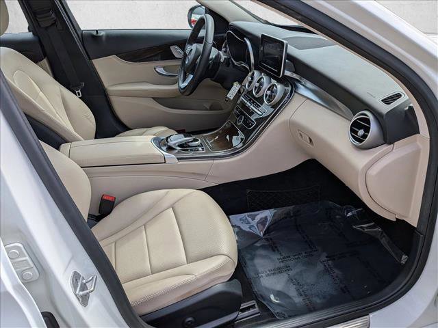 Used 2015 Mercedes-Benz C 300 4MATIC Sedan image 20