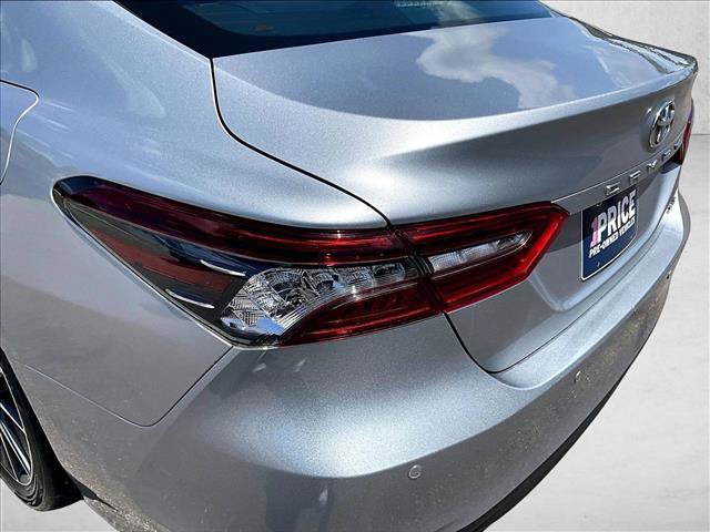 Used 2021 Toyota Camry XLE w/ Navigation Package FWD image 29