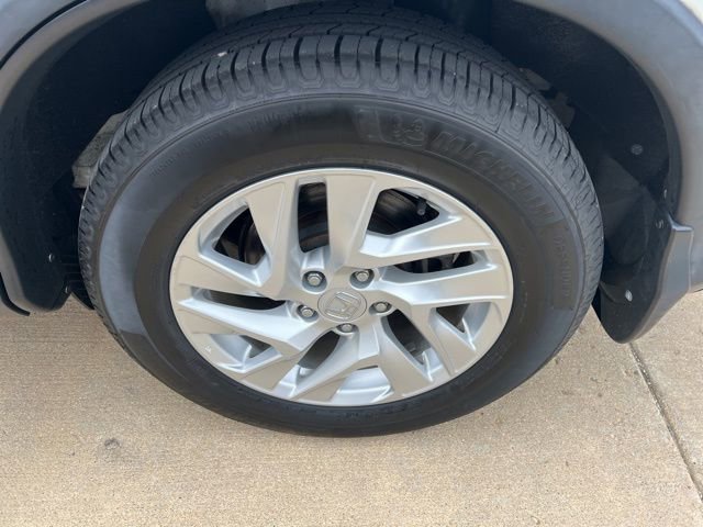 Used 2016 Honda CR-V EX-L image 11