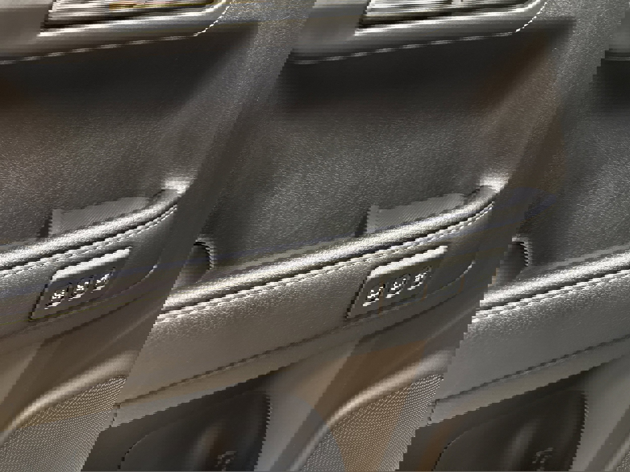 Used 2023 Toyota 4Runner Limited image 27