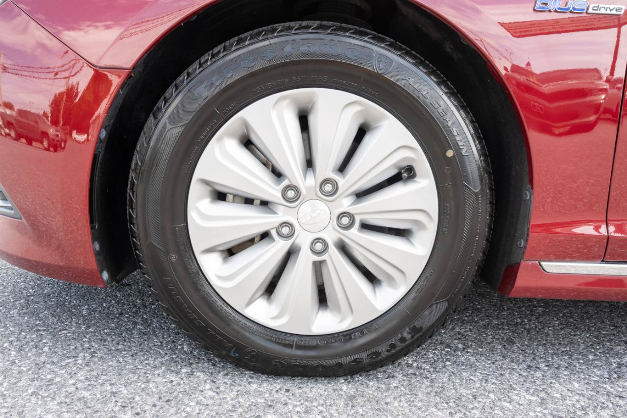 Used 2016 Hyundai Sonata SE FWD image 34