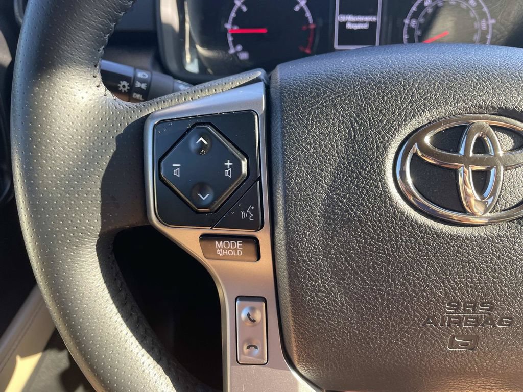 Used 2022 Toyota 4Runner SR5 RWD image 42