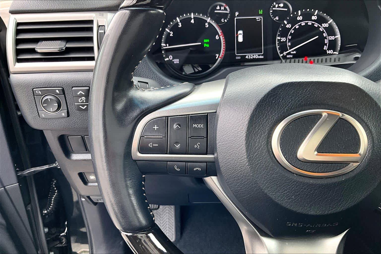 Certified 2023 Lexus GX 460 Premium w/ Premium Package AWD/4WD image 22