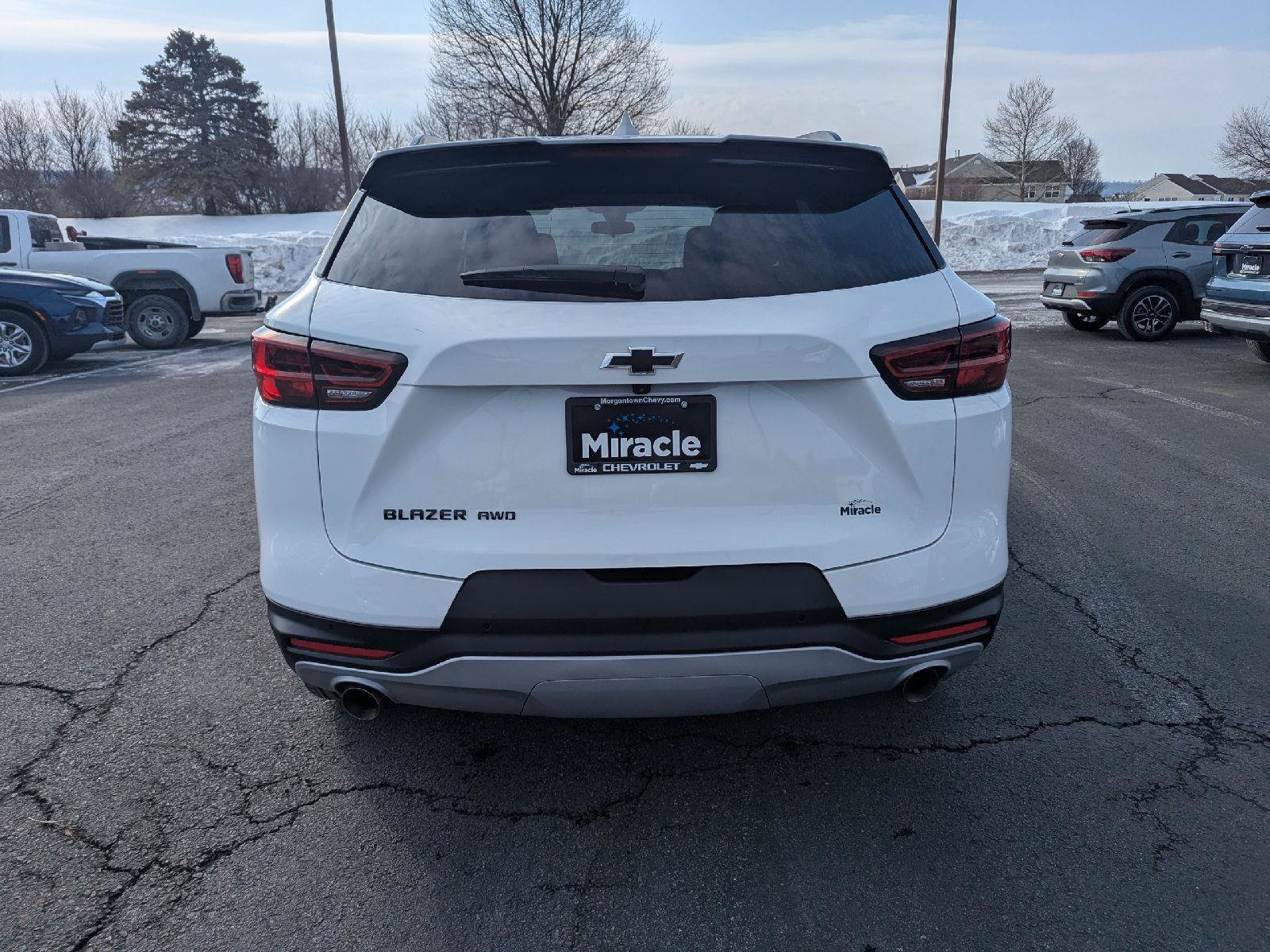 New 2026 Chevrolet Blazer LT w/ Midnight/Sport Edition AWD/4WD image 13