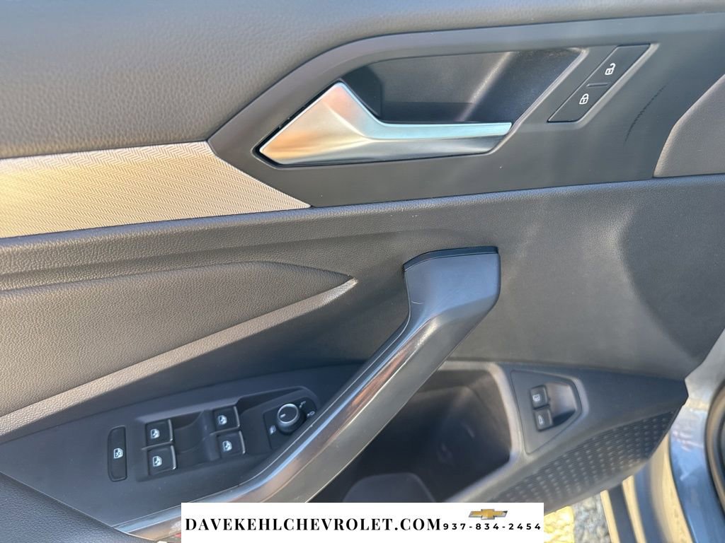 Used 2021 Volkswagen Jetta image 11