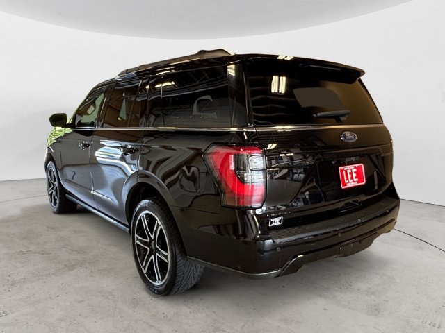 Used 2021 Ford Expedition Limited AWD/4WD image 3