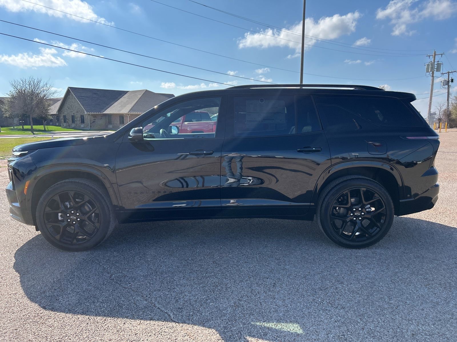 New 2026 Chevrolet Traverse RS w/ LPO, Floor Liner Package image 2