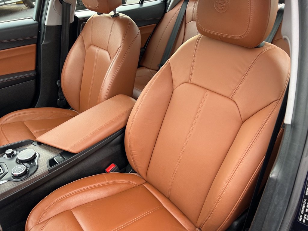 Used 2018 Alfa Romeo Giulia Ti w/ TI Leather Package image 26