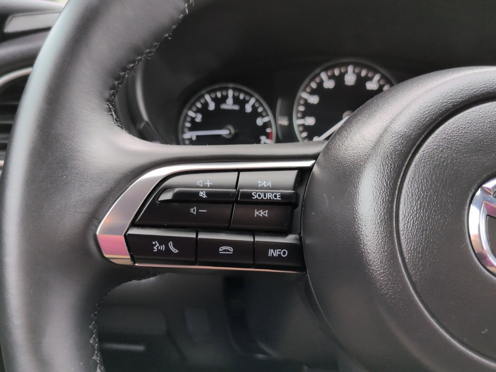 Certified 2024 MAZDA CX-30 AWD 2.5 S w/ Select Sport Pkg image 18