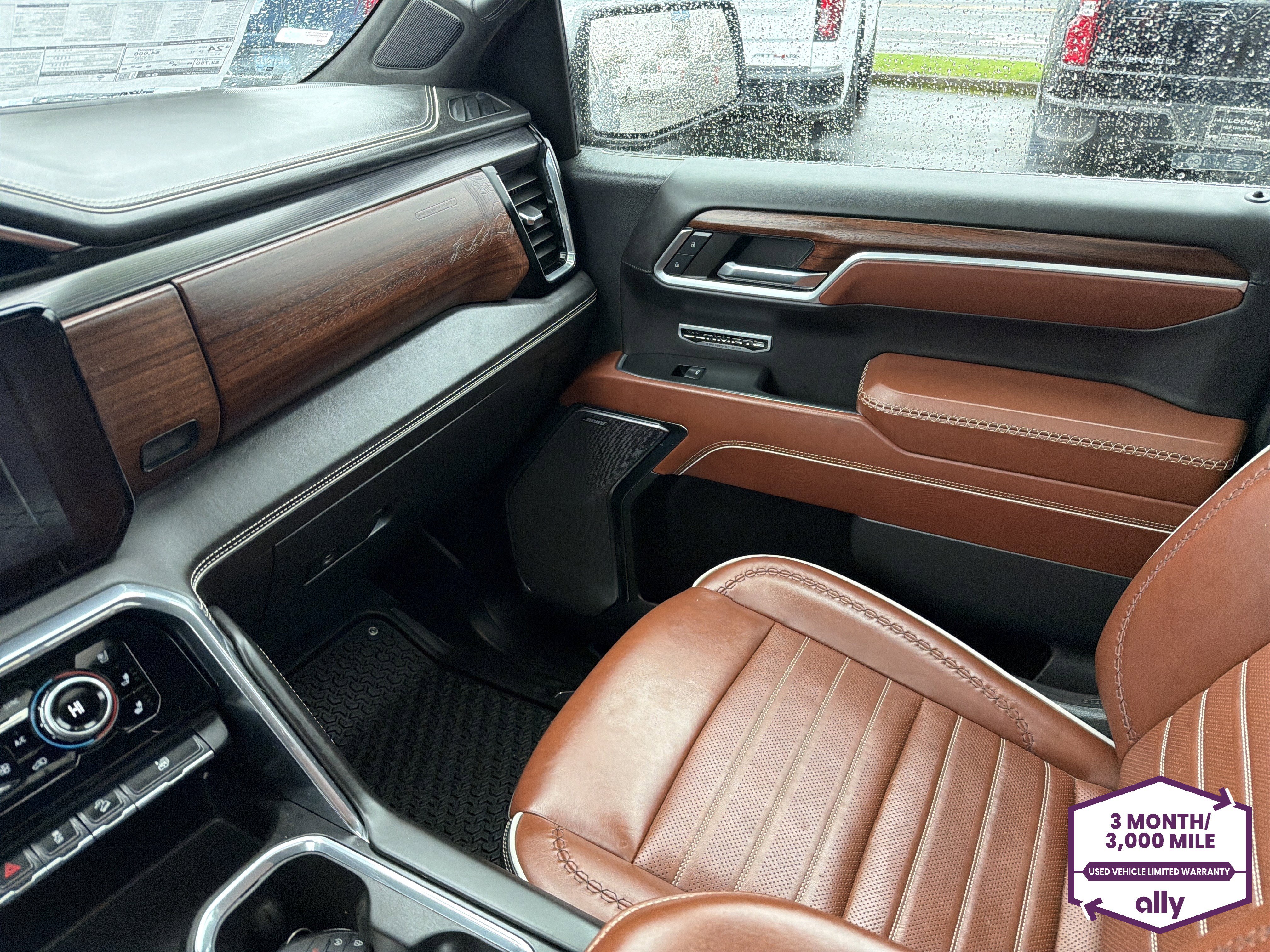 Used 2024 GMC Sierra 1500 Denali Ultimate image 24