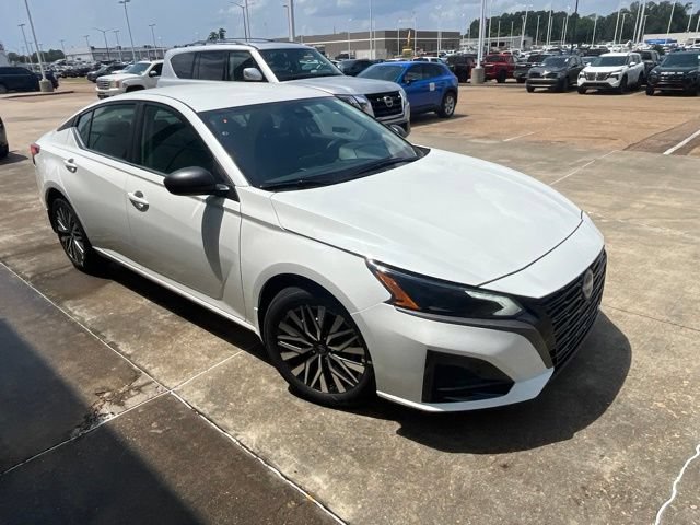 New 2026 Nissan Altima 2.5 SV FWD image 5