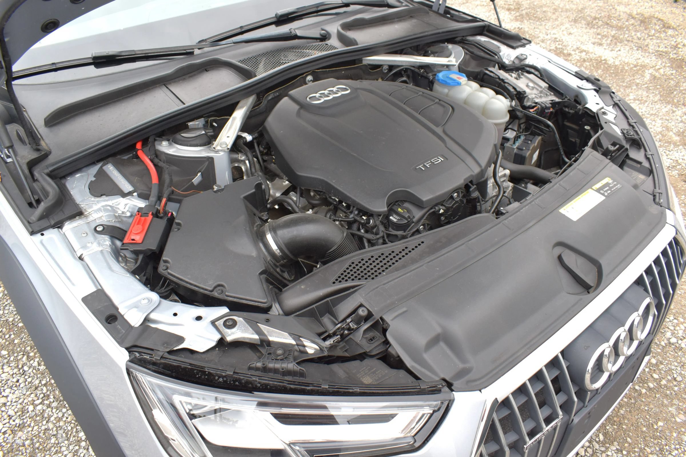 Used 2018 Audi A4 2.0T allroad Premium Plus AWD/4WD image 32