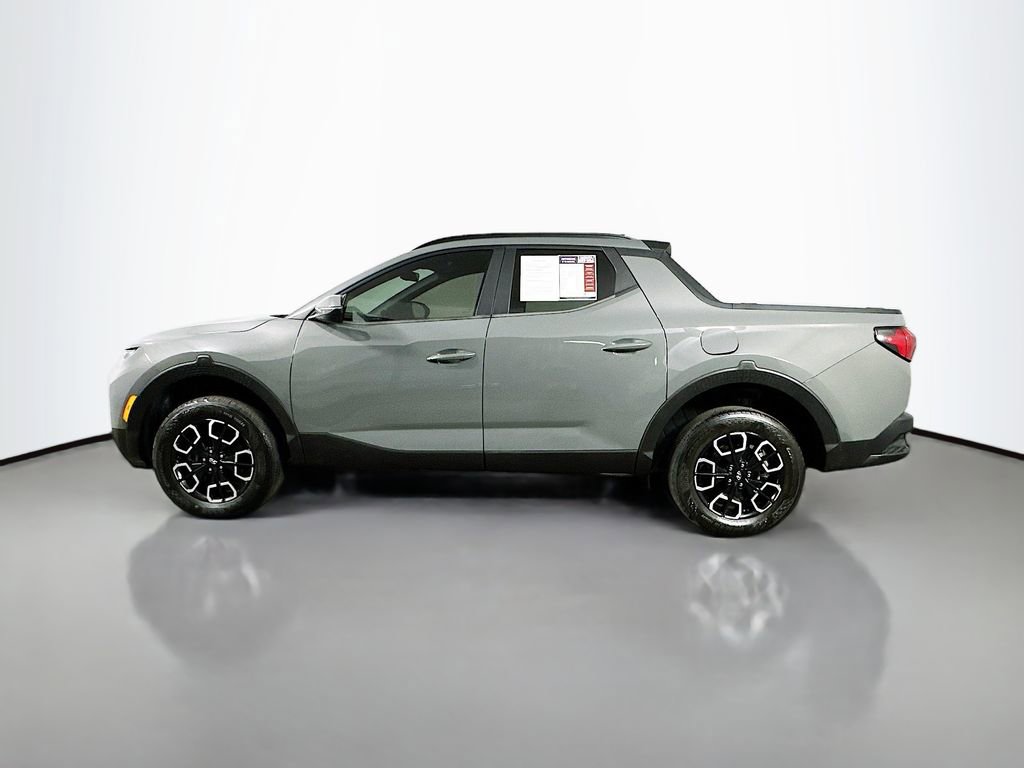 Used 2022 Hyundai Santa Cruz SEL Premium image 5