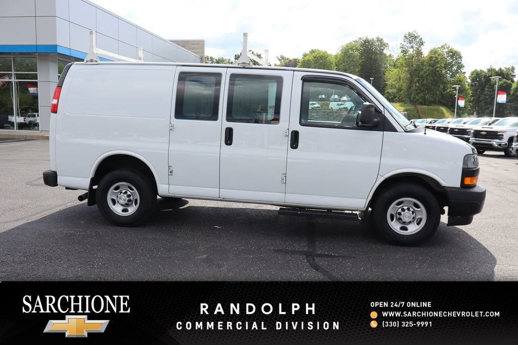 Used 2019 Chevrolet Express 2500 w/ Driver Convenience Package RWD image 1