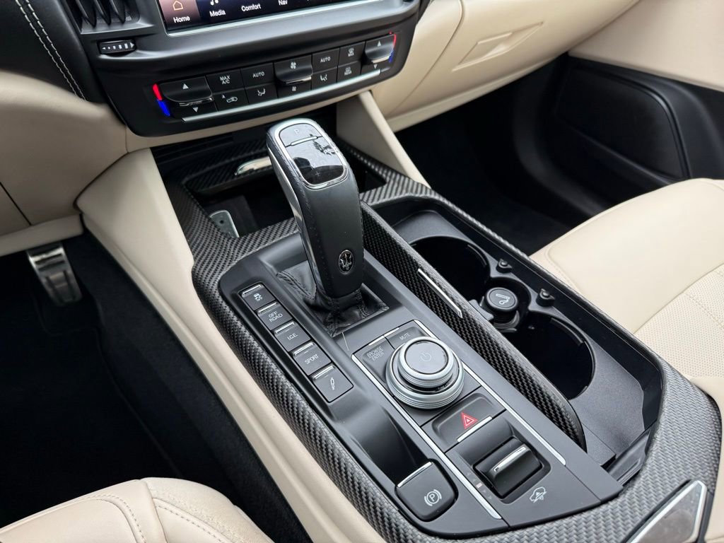 Used 2022 Maserati Levante Modena image 23