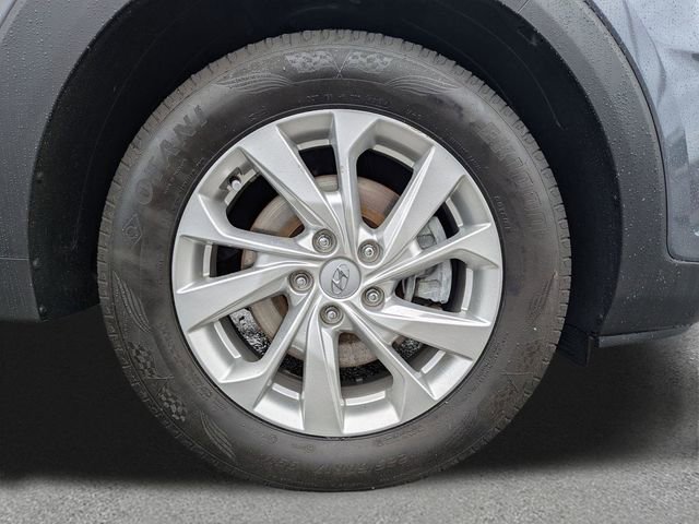 Used 2021 Hyundai Tucson Value FWD image 11