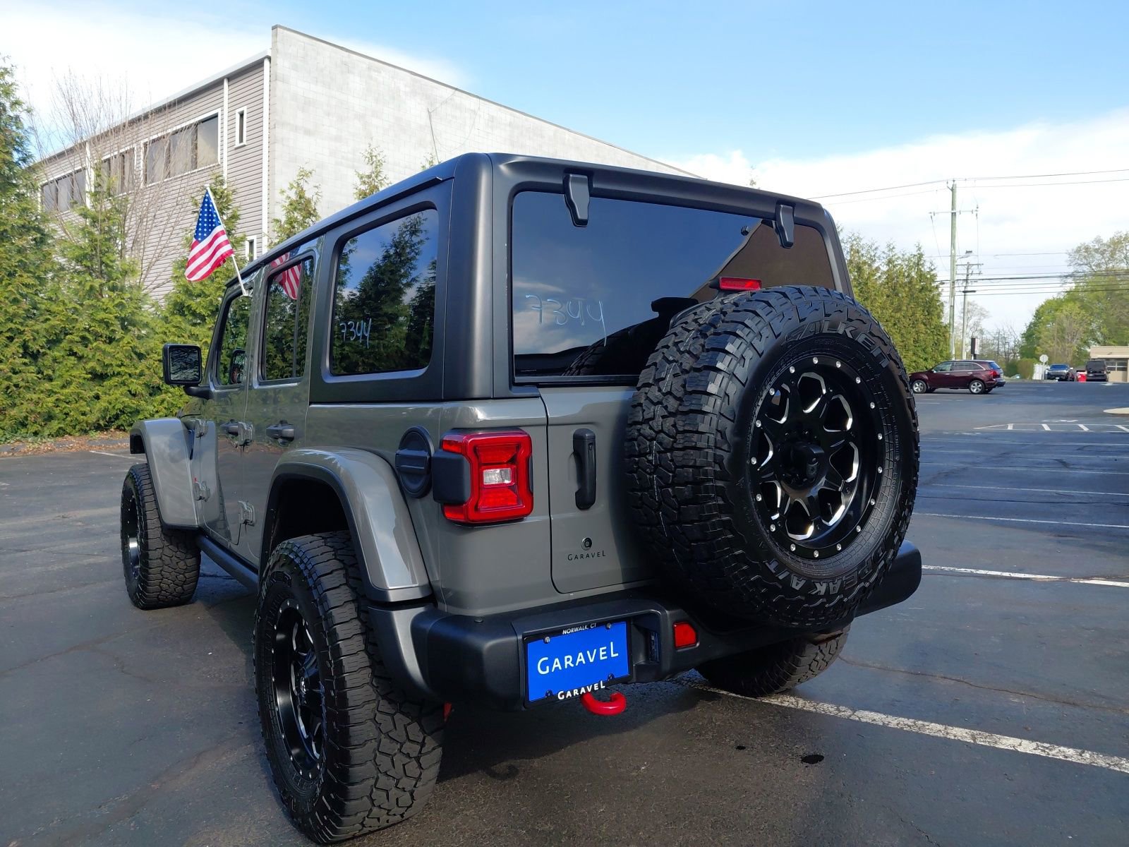 Used 2020 Jeep Wrangler Unlimited Rubicon w/ Dual Top Group AWD/4WD image 28