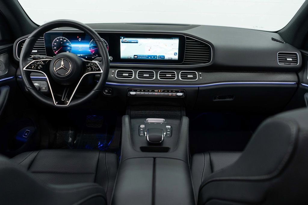 Used 2025 Mercedes-Benz GLE 350 4MATIC image 10