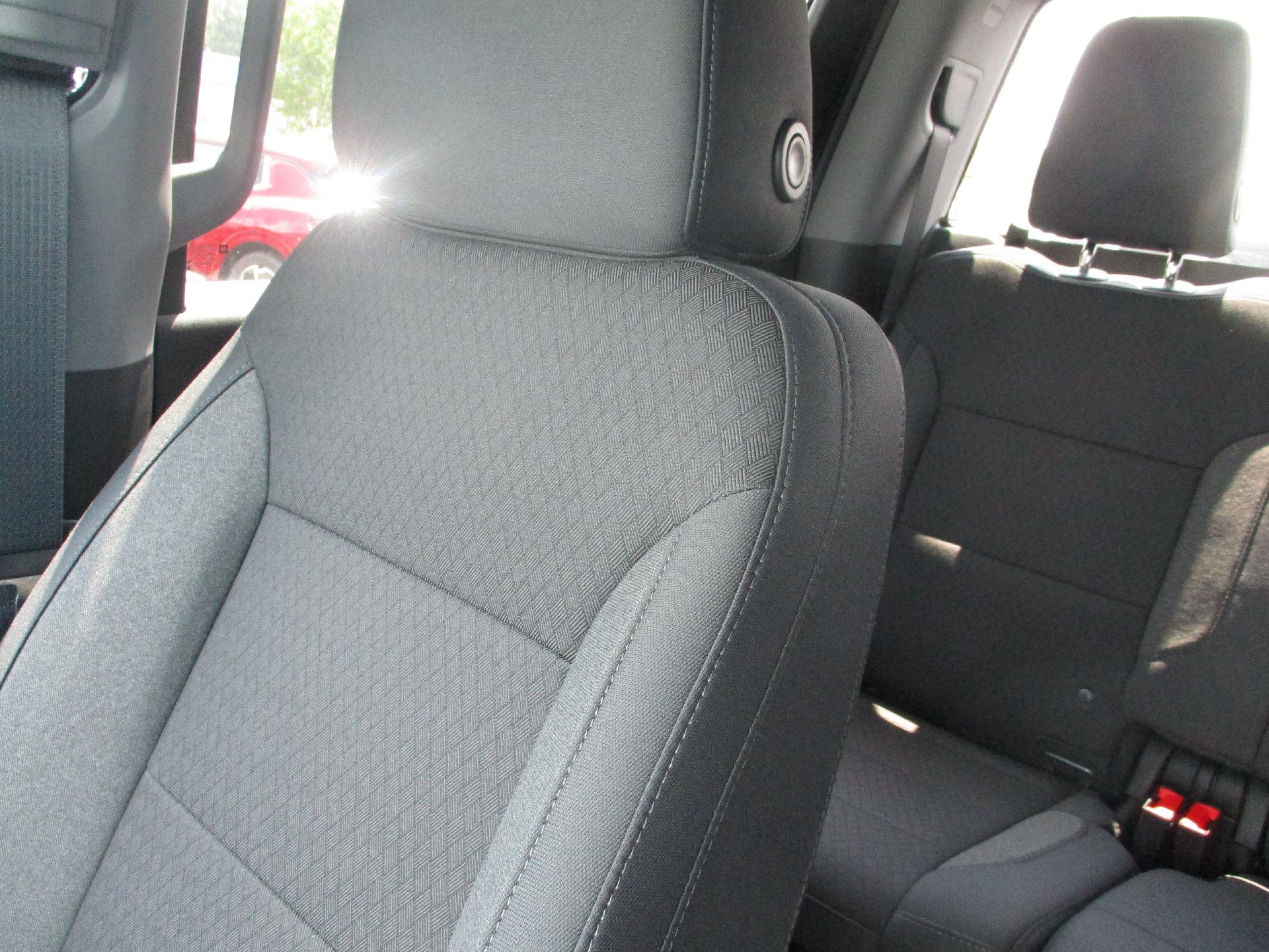 New 2026 Chevrolet Silverado 1500 Custom Trail Boss w/ Dark Appearance Package image 19