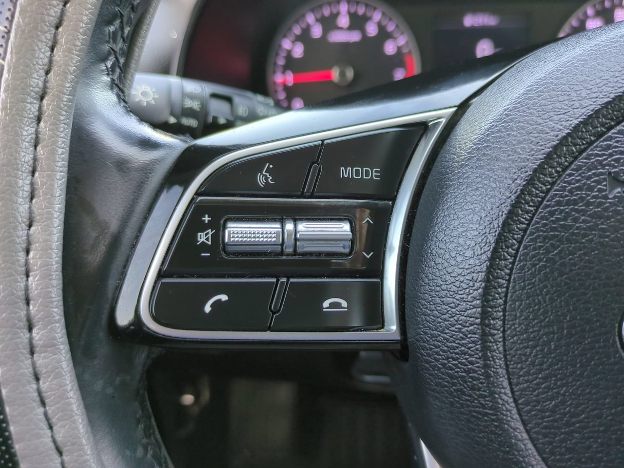 Used 2019 Kia Forte EX FWD image 23