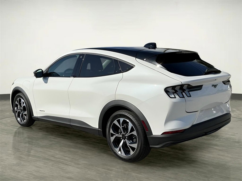 Certified 2025 Ford Mustang Mach-E Select w/ Interior Protection Package image 4