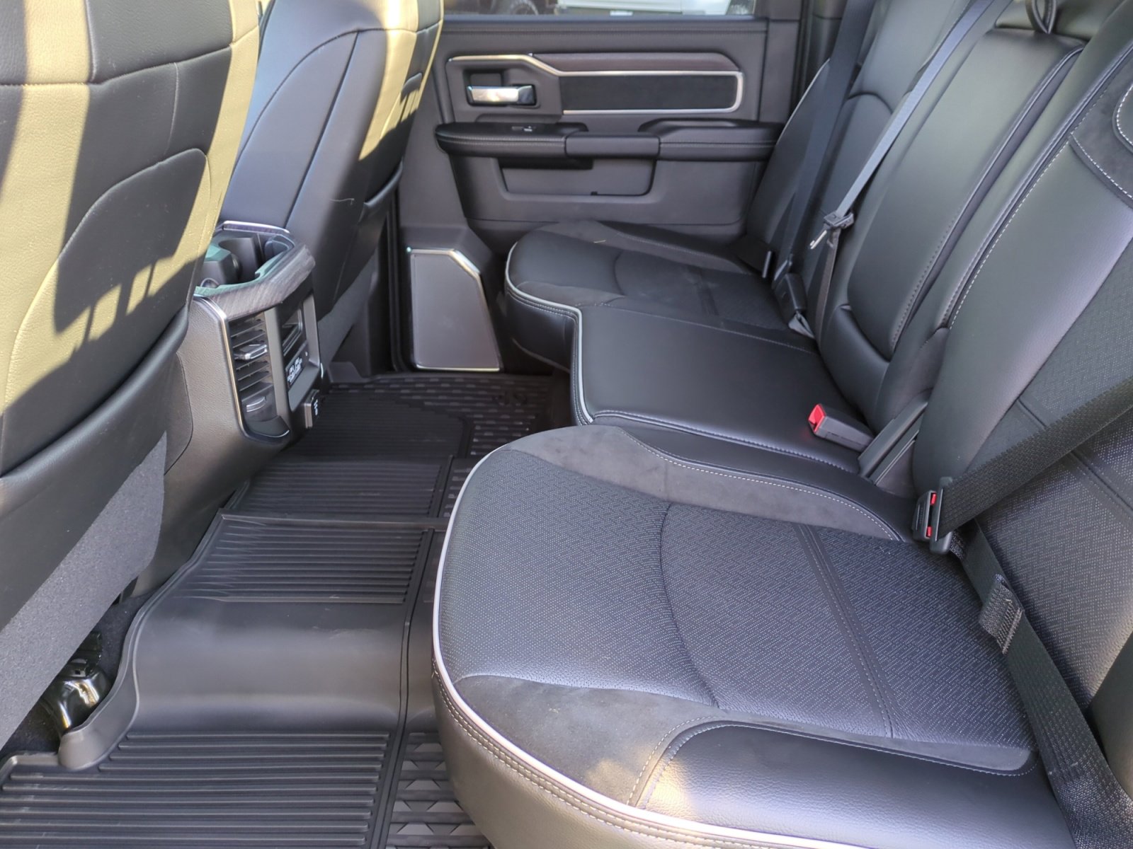 New 2026 RAM 3500 Laramie image 17