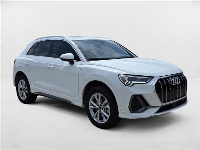 New 2025 Audi Q3 2.0T Premium w/ Convenience Package AWD/4WD image 3