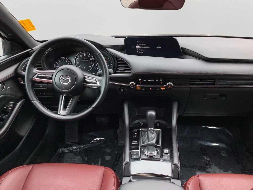 Used 2023 MAZDA MAZDA3 s image 17
