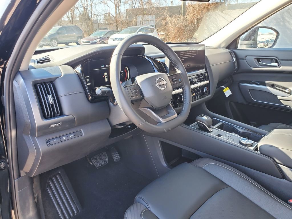 New 2026 Nissan Pathfinder SL image 19