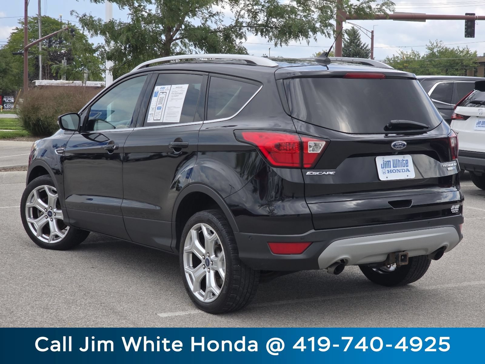 Used 2019 Ford Escape Titanium AWD/4WD image 12
