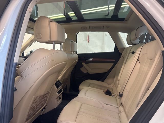Used 2023 Audi Q5 2.0T Premium Plus w/ Premium Plus Package image 22