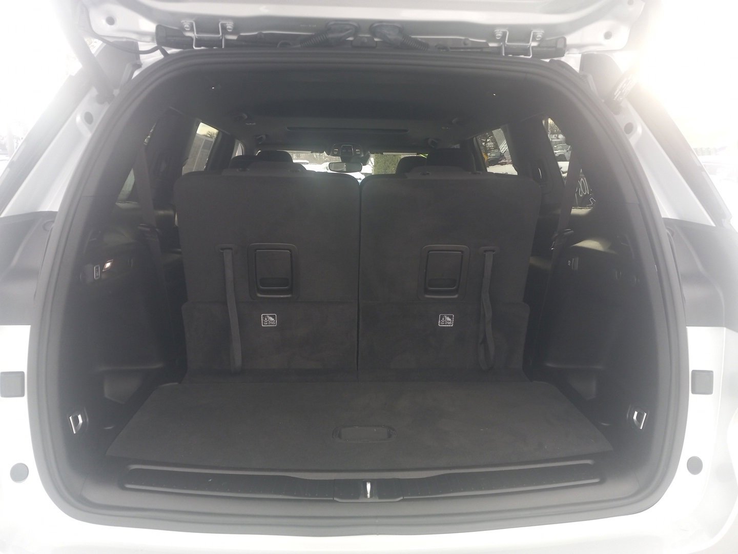 Used 2024 Jeep Grand Cherokee L Laredo w/ Luxury Tech Group I image 18