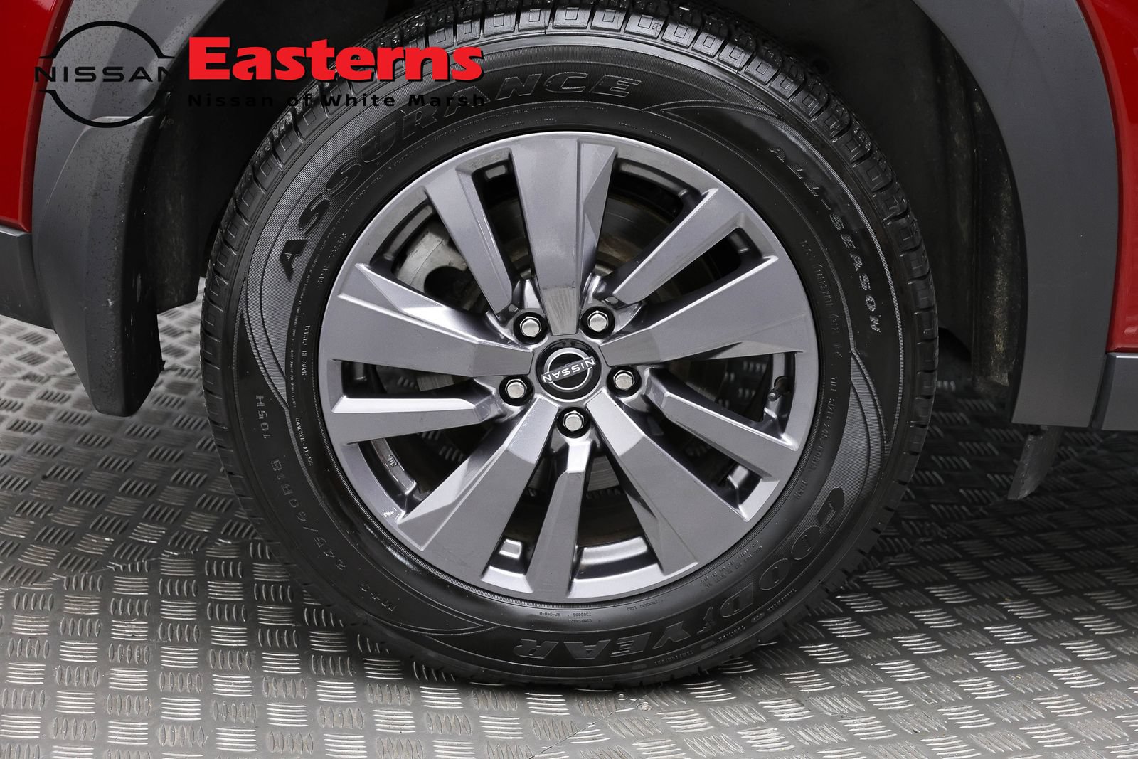 Used 2023 Nissan Pathfinder SV AWD/4WD image 29