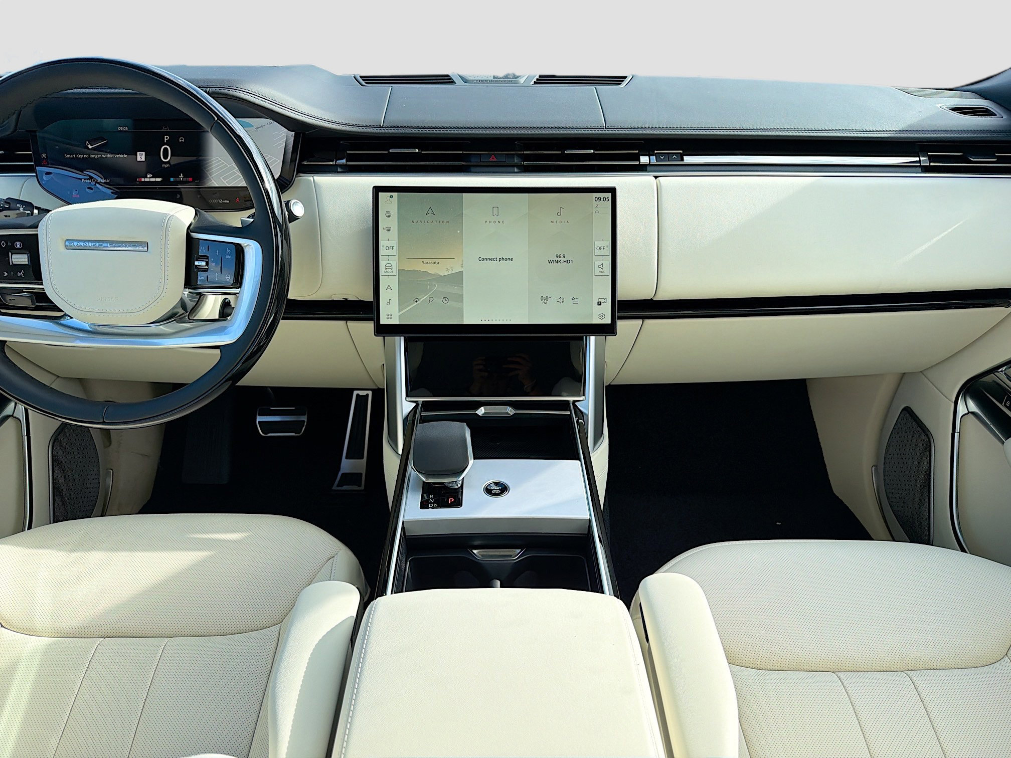 New 2026 Land Rover Range Rover Long Wheelbase Autobiography image 20