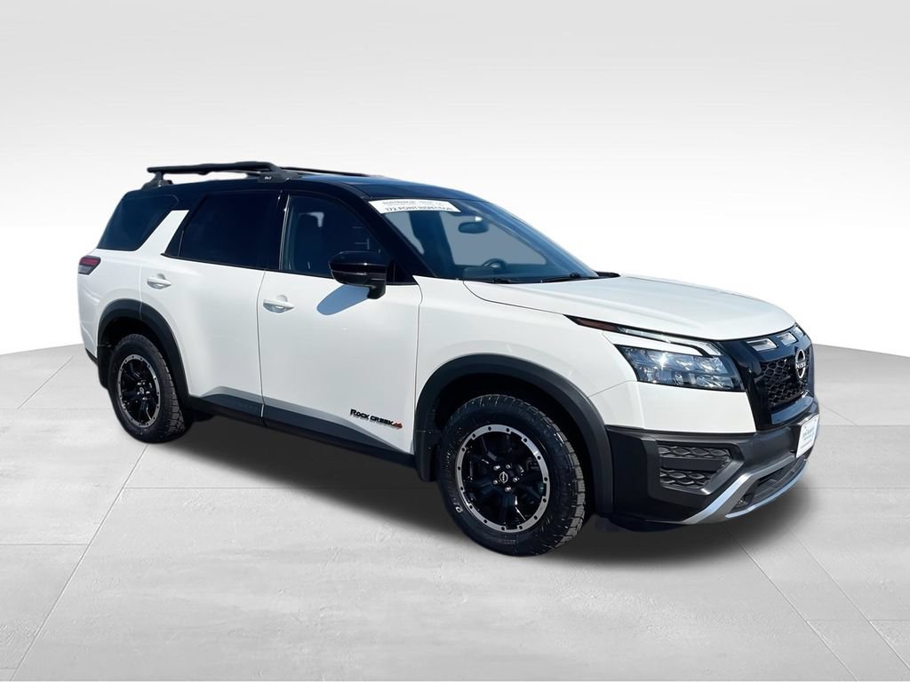 Used 2023 Nissan Pathfinder Rock Creek AWD/4WD image 3