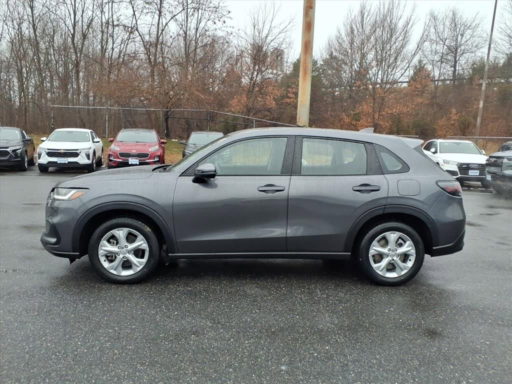 Used 2024 Honda HR-V LX image 6