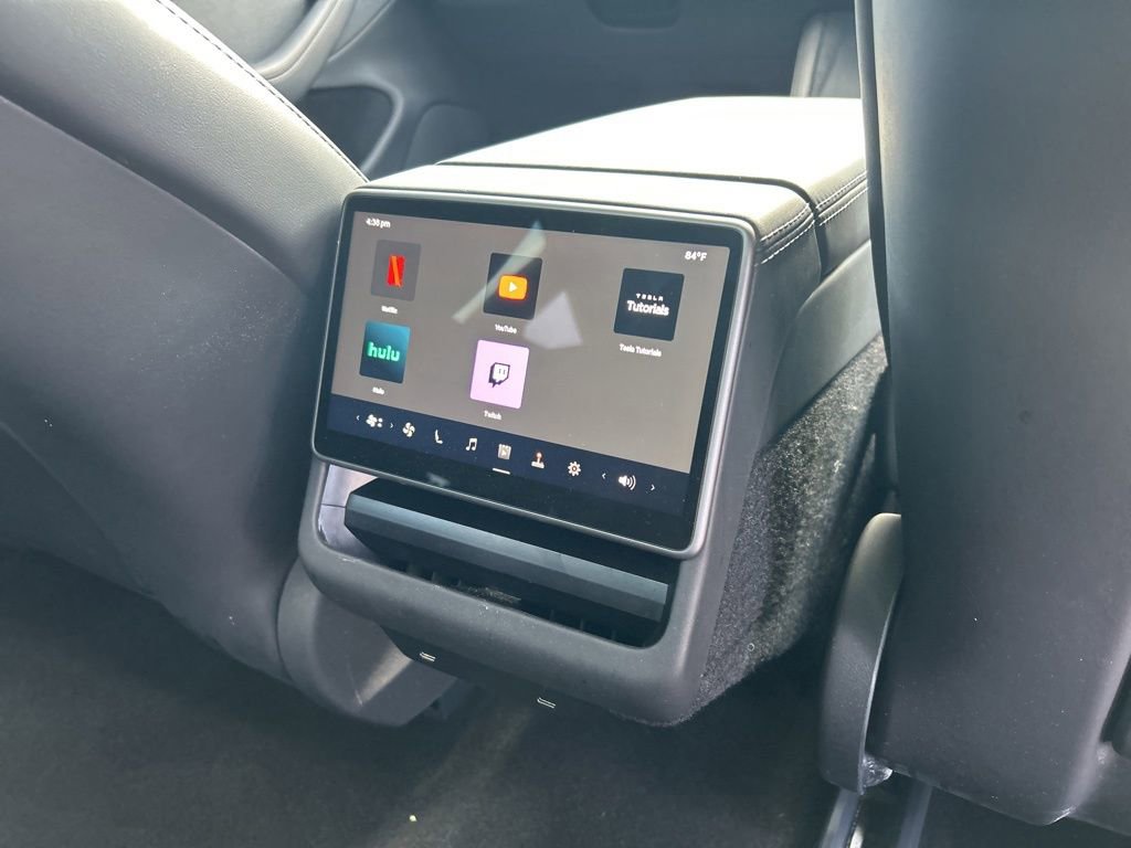 Used 2024 Tesla Model 3 Standard Range image 42