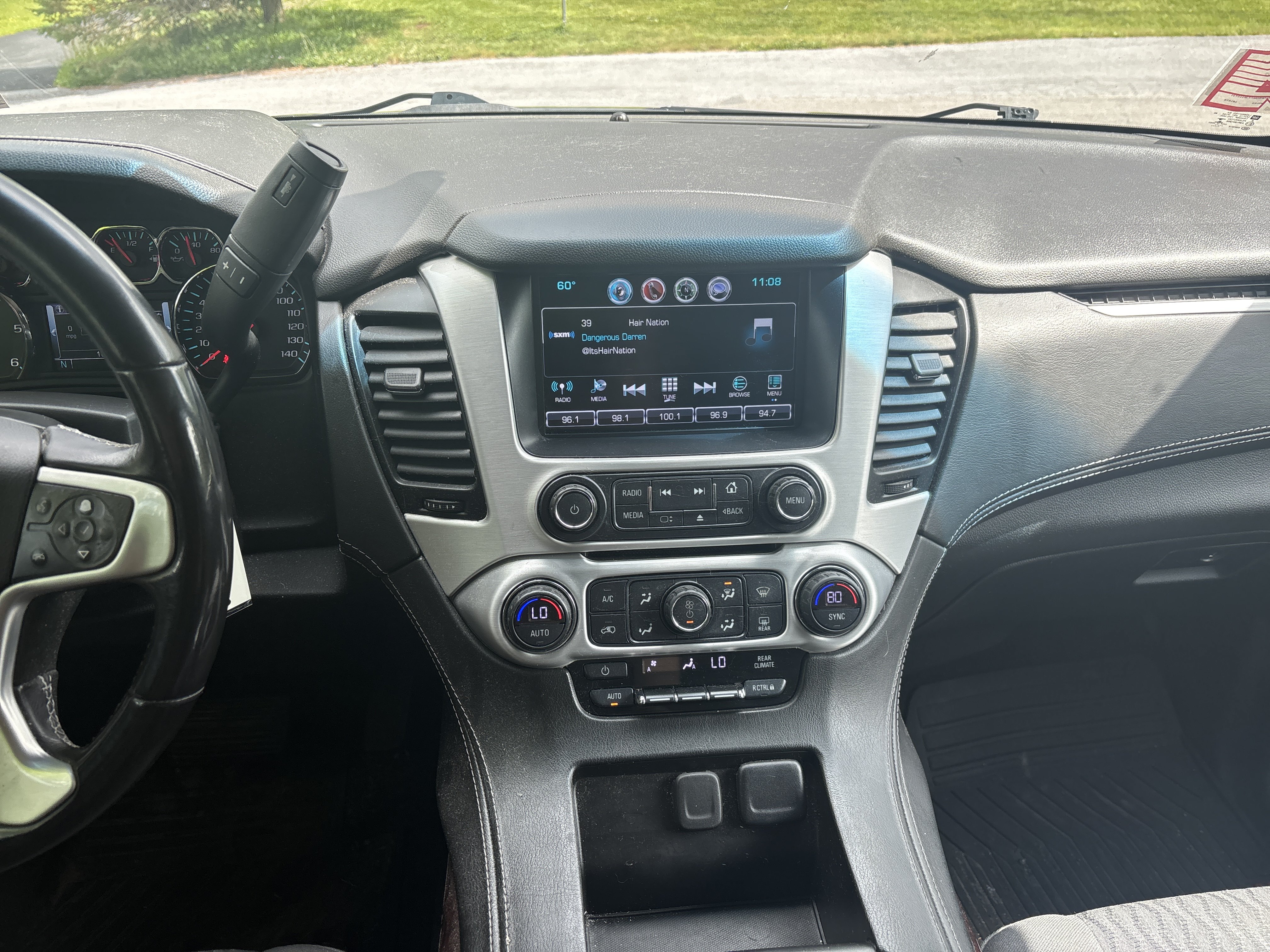 Used 2018 GMC Yukon SLE w/ SLE Value Package AWD/4WD image 24