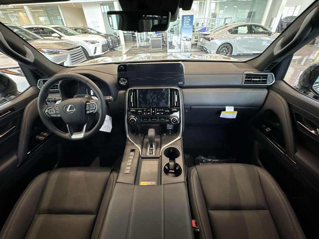 New 2026 Lexus LX 700h Overtrail image 11