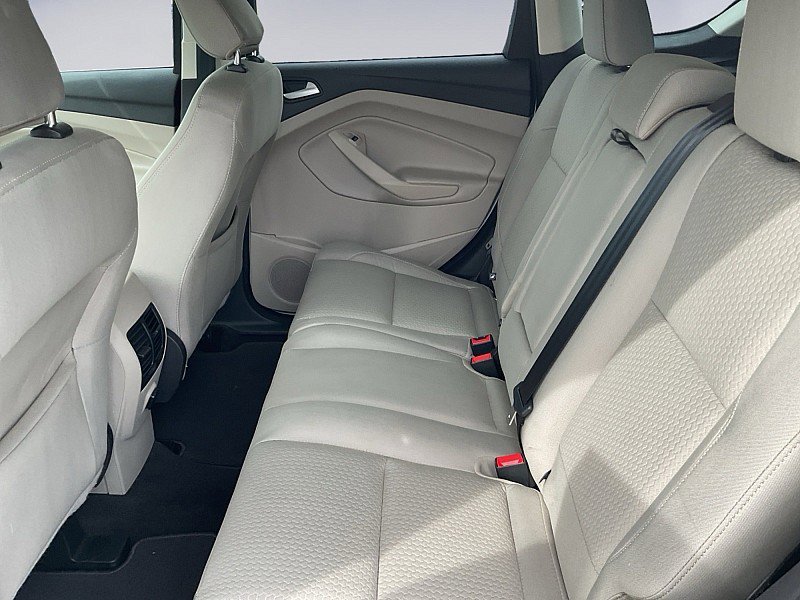 Used 2019 Ford Escape SE image 8