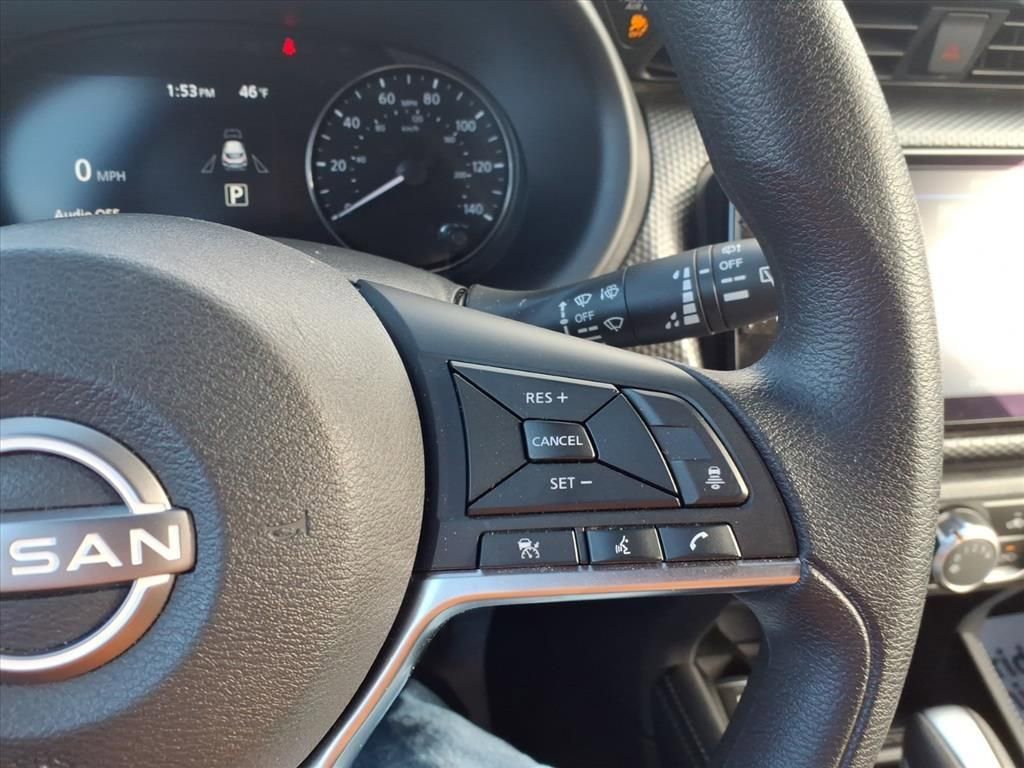 Used 2024 Nissan Kicks SV image 17