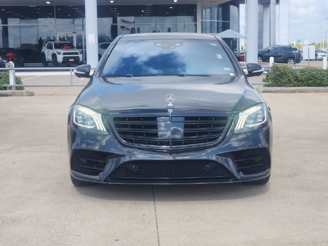 Used 2019 Mercedes-Benz S 560 Sedan image 2