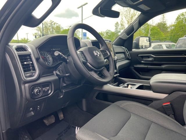 Used 2025 RAM 1500 Big Horn AWD/4WD image 2