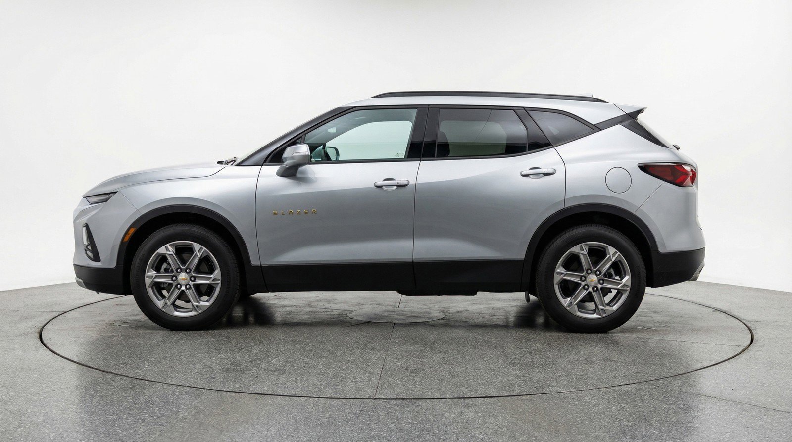 Used 2025 Chevrolet Blazer LT image 5