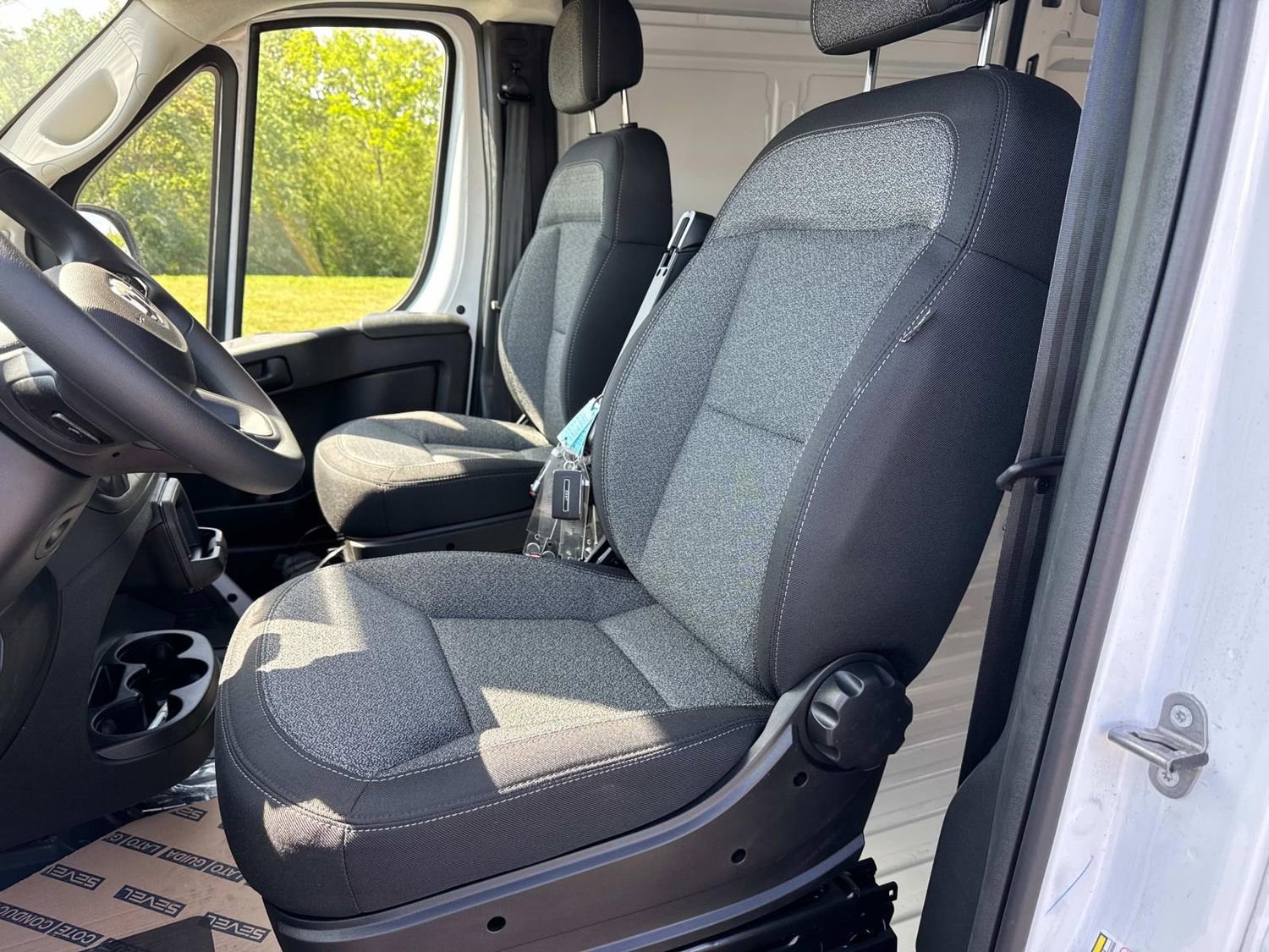 New 2026 RAM ProMaster 1500 FWD image 25