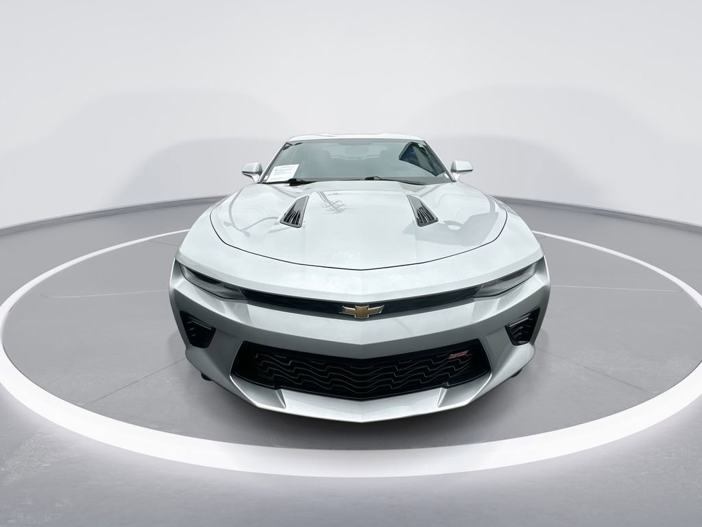 Used 2017 Chevrolet Camaro SS image 3