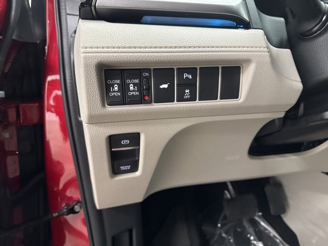 New 2026 Honda Odyssey Touring image 20