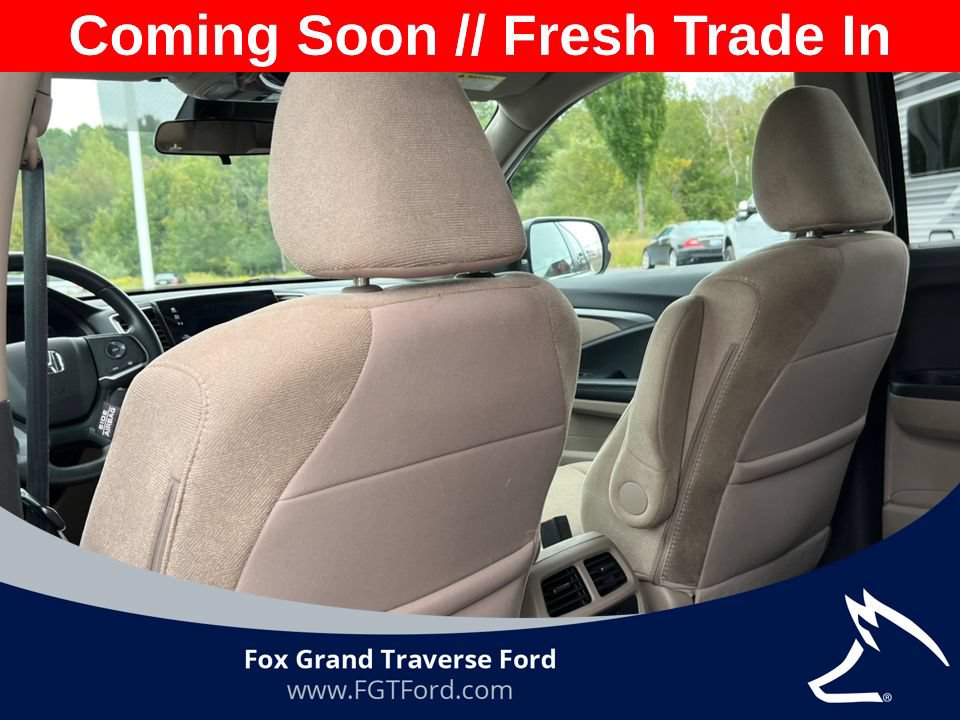 Used 2021 Honda Pilot EX image 34