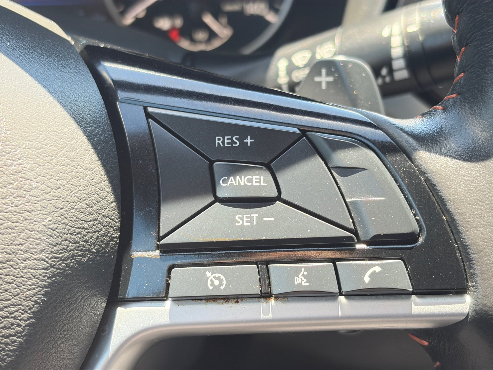Used 2024 Nissan Altima 2.5 SR w/ SR Premium Package FWD image 26